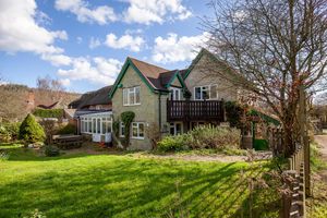 Rear Aspect- click for photo gallery